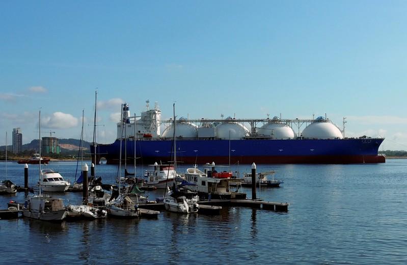 LNG tanker LNG tanker