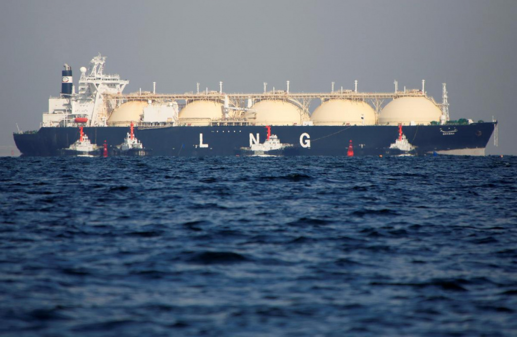 Liquified natural gas tanker offshore Japan Liquified natural gas tanker offshore Japan